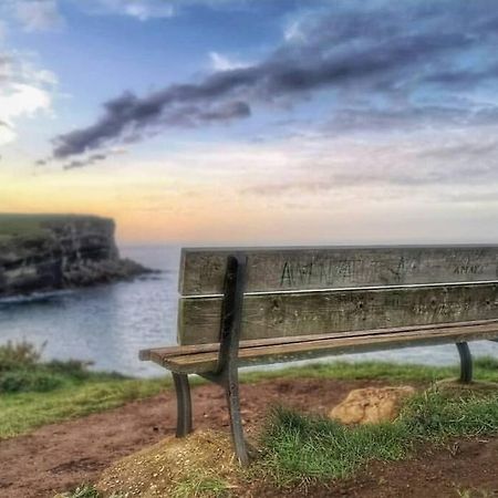 Terraza Y Piscina Con Vistas Espectaculares Al Mar Parking Cubierto Leilighet San Vicente De La Barquera Eksteriør bilde