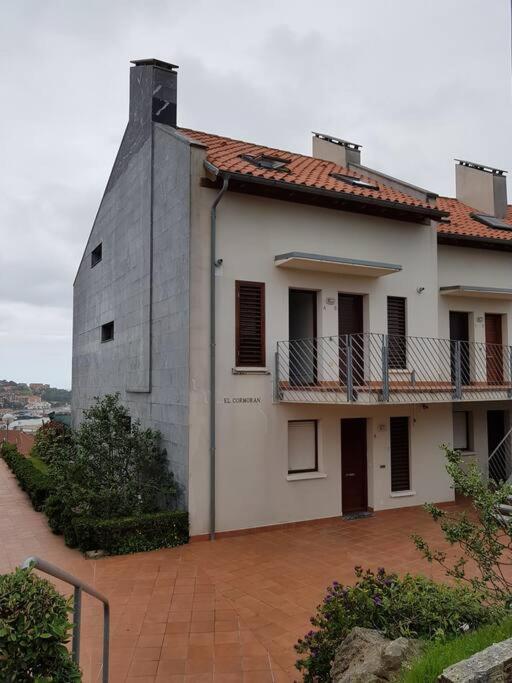 Terraza Y Piscina Con Vistas Espectaculares Al Mar Parking Cubierto Leilighet San Vicente De La Barquera Eksteriør bilde
