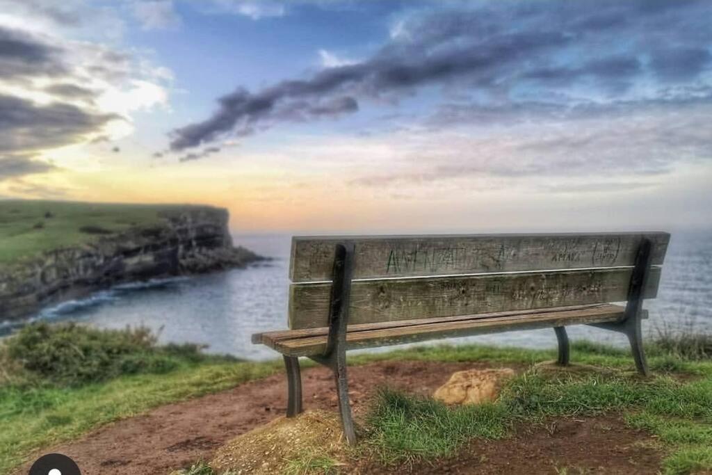 Terraza Y Piscina Con Vistas Espectaculares Al Mar Parking Cubierto Leilighet San Vicente De La Barquera Eksteriør bilde